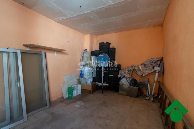 Foto a7e3bc0b-88c3-49e8-bdce-3784bfa8d094. Casa pareada casa en venta en Atarfe