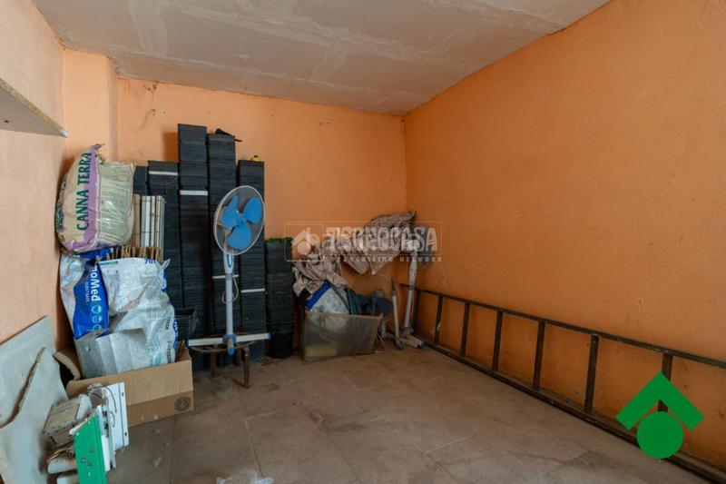 Foto b55944a1-a924-4114-8fee-4fbde09cc2fc. Casa pareada casa en venta en Atarfe