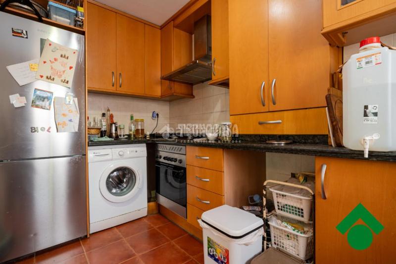 Foto 27f24d25-c5b9-43cc-a35e-7bb373840392. Piso  en venta en Atarfe