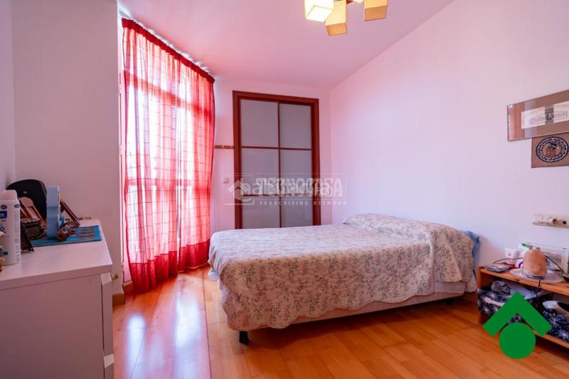 Foto ddb10d3c-9965-4dac-b91e-2e6bb14bd125. Piso  en venta en Atarfe