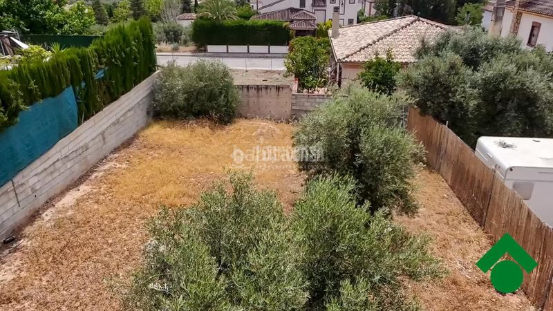 Foto f37e882e-6d35-4609-b3dd-af09c56bbc0e. Terreny residencial a Atarfe