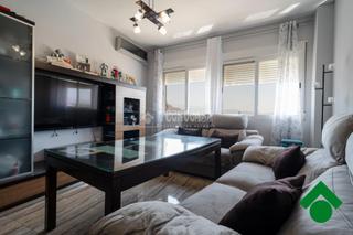 Pis en Pinos Puente. Piso en venta en pinos puente