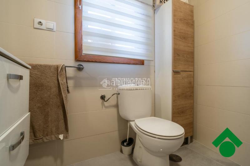 Foto 51a414cc-69e7-4bff-a1d4-85941e574559. Maison jumelée dans Pinos Puente