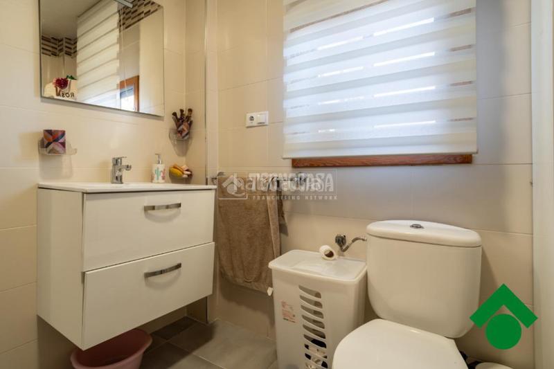 Foto 7956e14c-150f-4a27-9a54-f397a977ffcb. Maison jumelée dans Pinos Puente