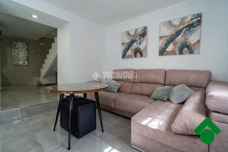 Foto a8a1b9c4-730e-4172-8ef0-3dace457f4ca. Maison jumelée dans Pinos Puente