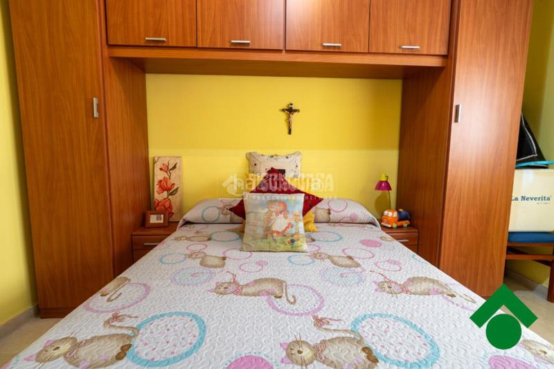 Foto faaf5eb9-f731-4817-b3d6-08801c165f68. Piso  en venta en Pinos Puente