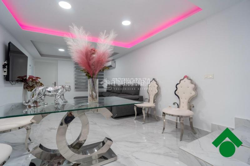 Foto 96c6d8d1-99db-4ce9-8541-7974976811d0. Maison jumelée dans Pinos Puente