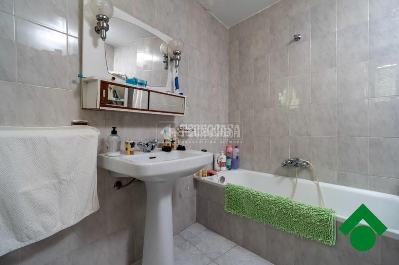 Foto 0c7a58da-baa1-4e5d-8b24-2e564b4c0044. Maison jumelée dans Pinos Puente