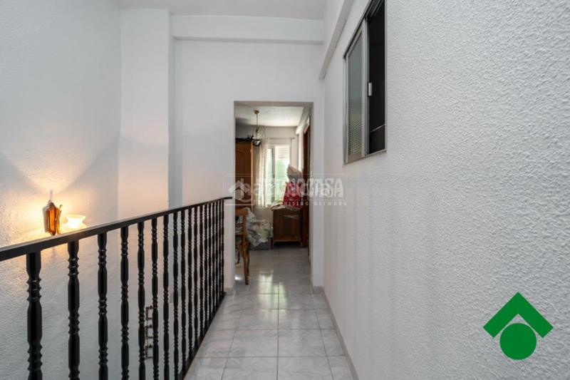 Foto 37c5cf4f-89dd-4473-9d0a-5447c8bd9dfb. Maison jumelée dans Pinos Puente