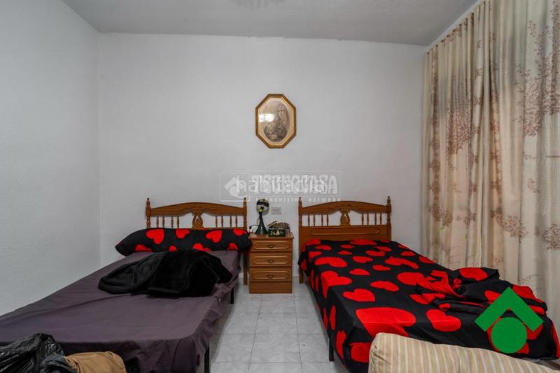 Foto 605f5f86-6c1f-43a7-8e53-f269c511cb68. Maison jumelée dans Pinos Puente