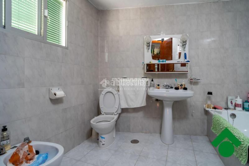 Foto 8a5278b2-5420-4ee4-a558-75ffe2757182. Maison jumelée dans Pinos Puente