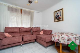 Casa aparellada en Pinos Puente. Casa en venta en pinos puente