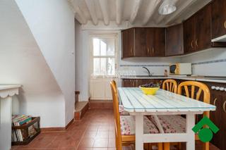 Casa aparellada en Pinos Puente. Casa en venta en pinos puente