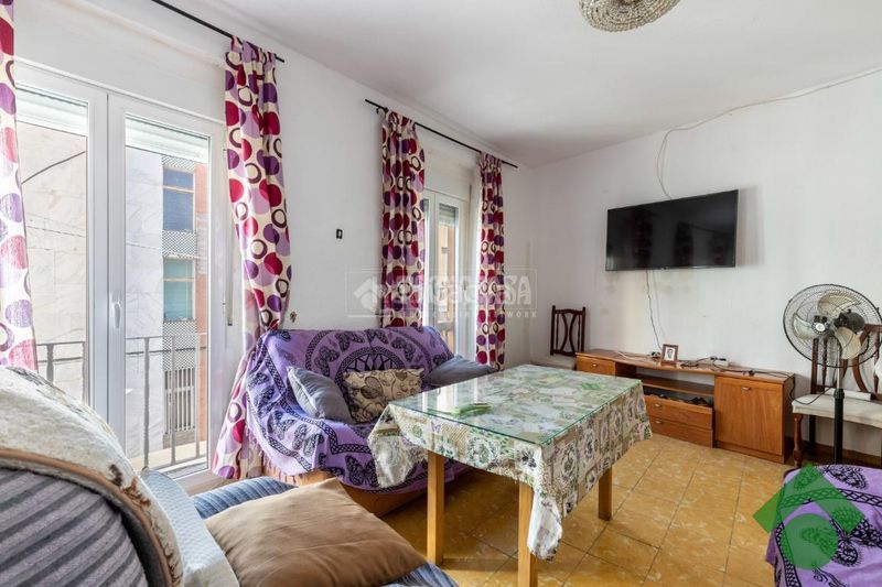 Foto 9f215b56-9155-4b9e-a853-ca77952ed0cb. Casa aparellada amb aparcament a Pinos Puente