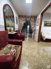 Casa aparellada en Pinos Puente. Casa en venta en pinos puente