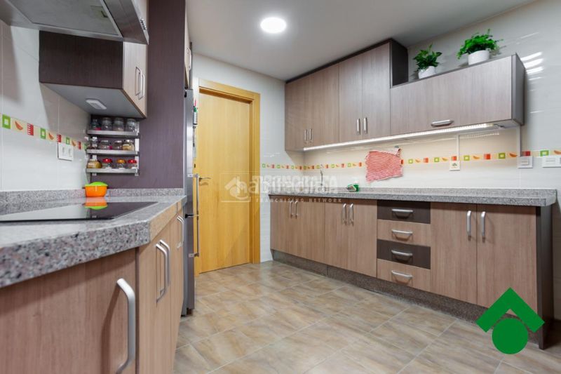 Foto 4a1d21d0-f166-4c8c-ab60-3517c1e1f691. Pis a Atarfe