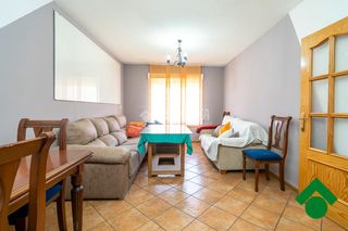 Casa aparellada a Atarfe