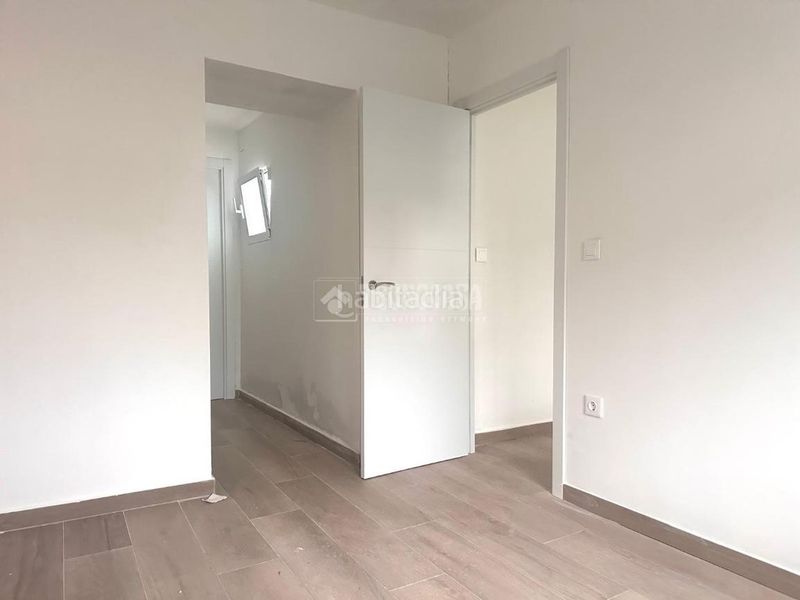 Foto ff5962a0-0d20-4d62-97ea-407067012b95. Casa aparellada a Atarfe