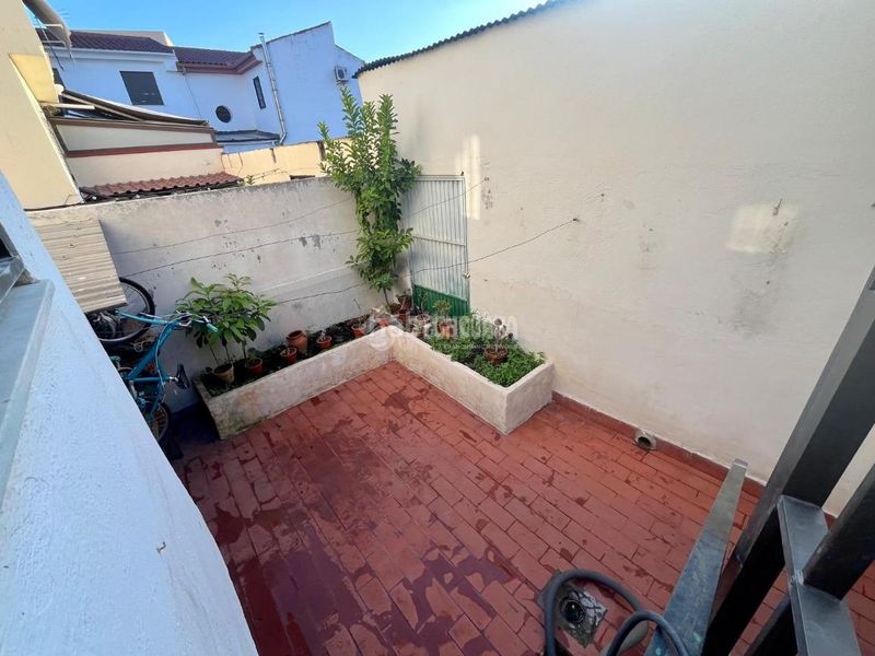 Foto e7e62c03-0260-4511-b805-6d82fb08804e. Casa aparellada a Atarfe