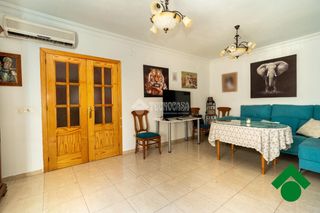 Casa aparellada a Atarfe