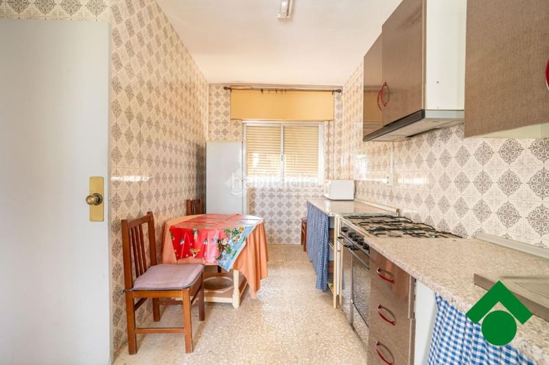 Foto 5e2a4b3f-3ccf-45f7-b494-f629fce6ed58. Piso  en venta en Atarfe