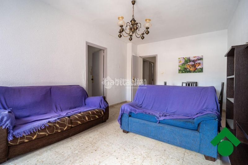 Foto cd7b21ce-661f-413b-a76a-b4645ec5f2c6. Piso  en venta en Atarfe