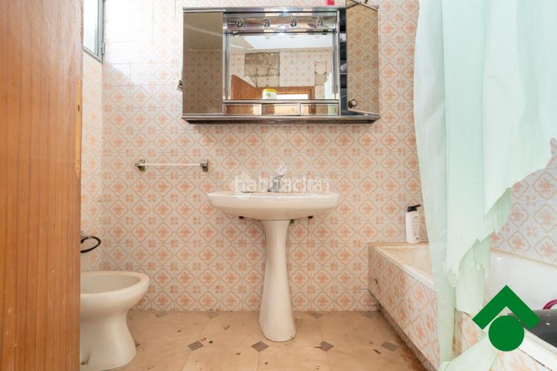 Foto 47ec4795-e7b9-4dce-bfa6-8a28cb221170. Casa  en venta en Atarfe