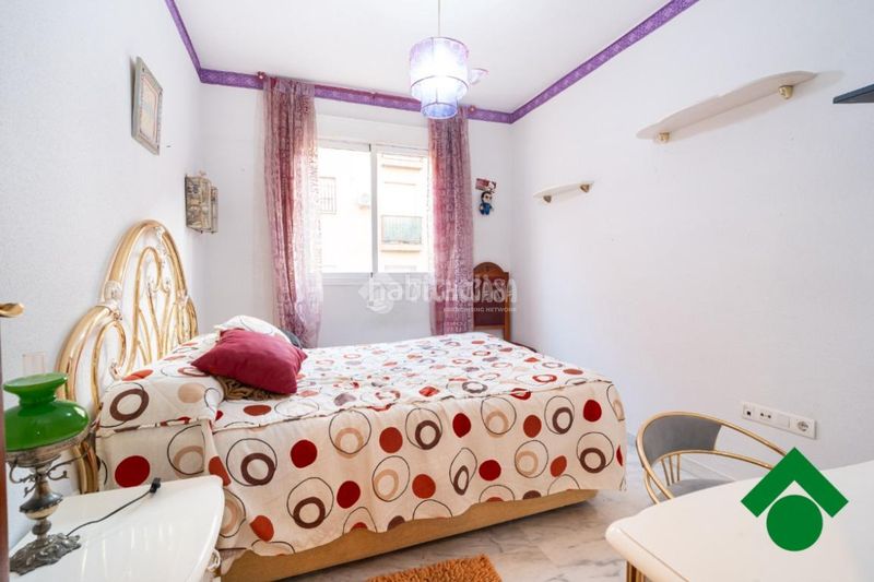 Foto ce8e7584-1ca4-48ad-80e4-b307f16bde42. Pis amb aparcament a Atarfe