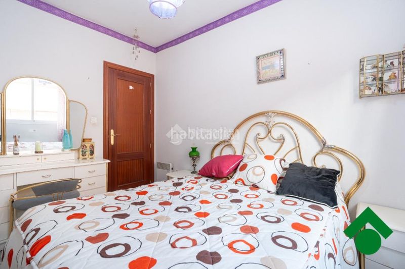 Foto fa8da71b-4357-4553-94e6-75497d17fc24. Pis amb aparcament a Atarfe