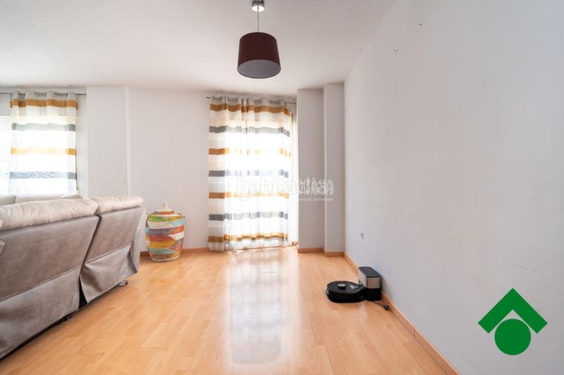 Foto 8e73b316-2cc2-4f12-8921-45ab4f3c0244. Pis a Pinos Puente