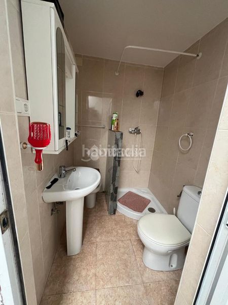 Foto c2b0db2b-f11e-4af8-9593-2c74cfb28ef6. Casa aparellada a Pinos Puente