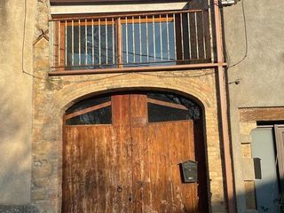 Casa  Carrer del doctor frigola. Casa en creixell para acabar de reformar.