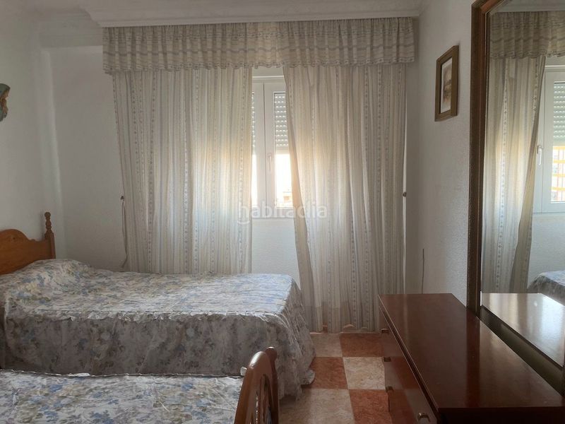Foto 5bb8ca25-72f8-4398-852b-331fe3a1bcaa. Pis a Centro Torre del Mar