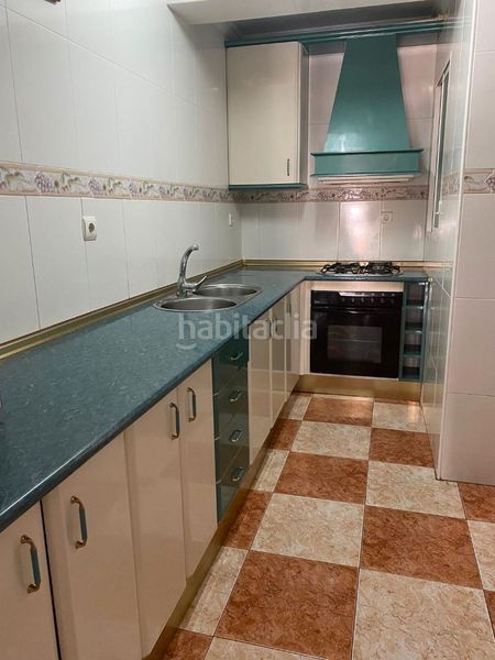 Foto 8a7cfcf7-9a2f-4734-b061-109672504a9a. Pis a Centro Torre del Mar
