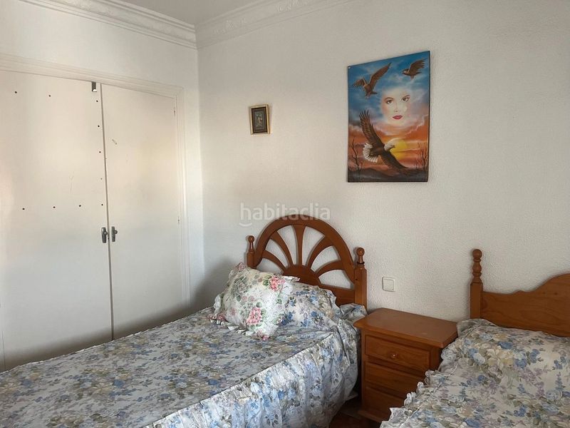 Foto b34a50d1-ba73-47d6-9c82-63b2185cbb42. Pis a Centro Torre del Mar