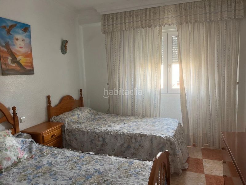 Foto ff338286-9b30-4416-bb77-14d718bc3734. Pis a Centro Torre del Mar