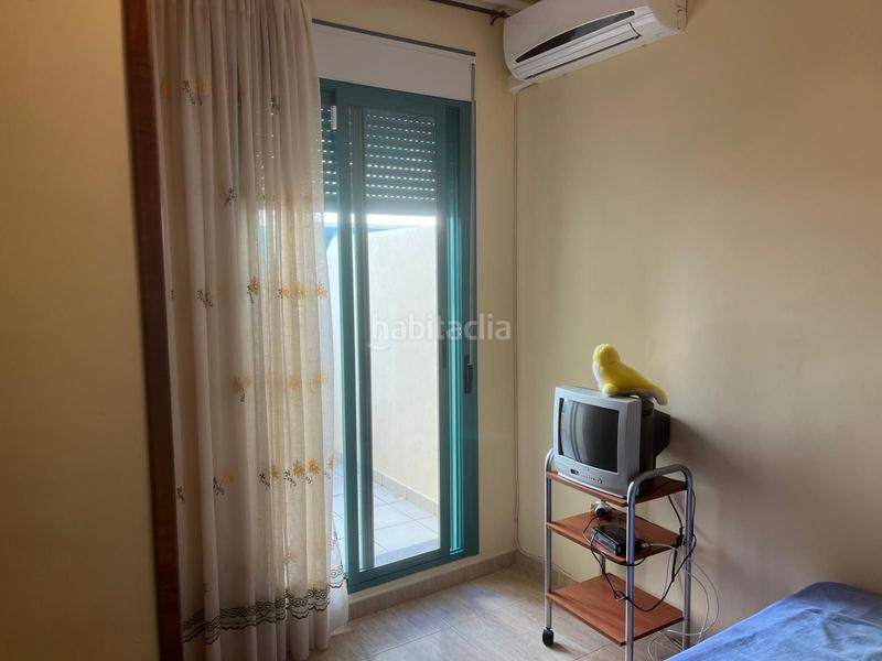 Foto 001bd88c-6929-400a-b980-34a14f67019c. Piso amplio piso en la azucarera en Paseo Marítimo de Levante Torre del Mar