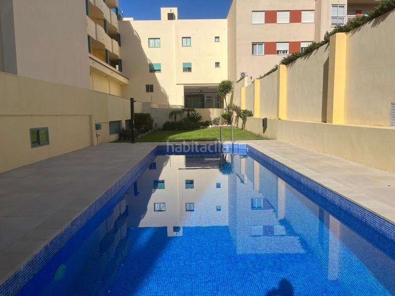 Foto 22bd632a-a545-49b6-988b-e3b61d75b7da. Piso amplio piso en la azucarera en Paseo Marítimo de Levante Torre del Mar