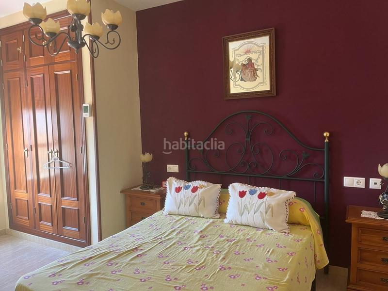 Foto b9d97aed-5553-4ec0-ad35-6b45057f0e7f. Piso amplio piso en la azucarera en Paseo Marítimo de Levante Torre del Mar
