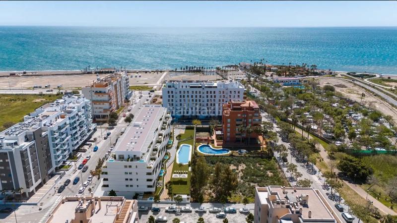 Foto e67d0b84-d37f-4d40-9623-4469b1ad50f2. Piso obra nueva a 300 metros de la playa con calidades de lujo en Torre del Mar