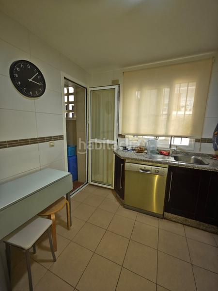 Foto 59aec4b2-8bd6-4f6a-a9f7-950305dd5f97. Piso ámplio piso en la azucarera en Paseo Marítimo de Levante Torre del Mar