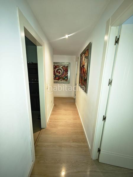 Foto d0a9c67d-5615-49fd-8743-86503f51b204. Piso ámplio piso en la azucarera en Paseo Marítimo de Levante Torre del Mar