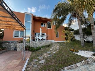 Casa en Almayate Bajo. Chalet independiente en almayate