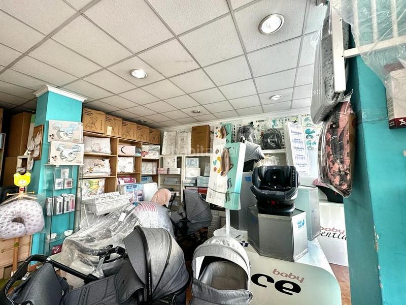 Foto 8dbe9db4-0ff8-46cc-b0a5-9980577bc534. Local comercial en Hispanidad - Vivar Téllez Vélez - Málaga