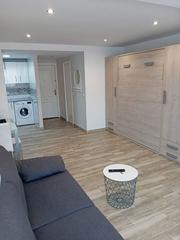 Apartament a Centro. Estudio reformado cerca de la playa