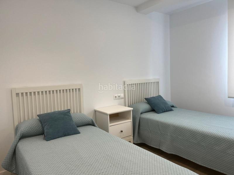 Foto cd2eda4f-b990-43ea-9f67-bf36a536ba94. Miete etagenwohnung mit heizung in Centro Torre del Mar