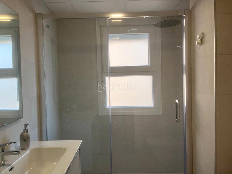 Foto d5e7b121-f8ee-4662-b26f-71c92a3b3e4e. Miete etagenwohnung mit heizung in Centro Torre del Mar