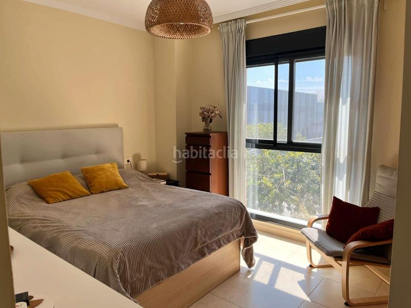 Foto f0fac370-0652-4e0f-810d-c19dd2634b3e. Appartamento con riscaldamento piscina in Poniente-Faro Torre del Mar