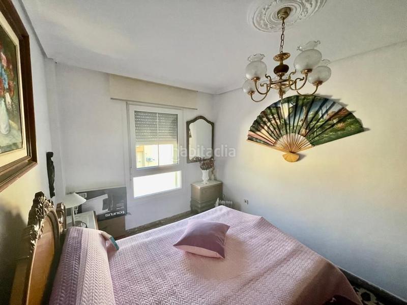 Foto 3a655f78-5b9e-4043-9369-50a8cd2c55c5. Appartamento con piscina in Centro Torre del Mar