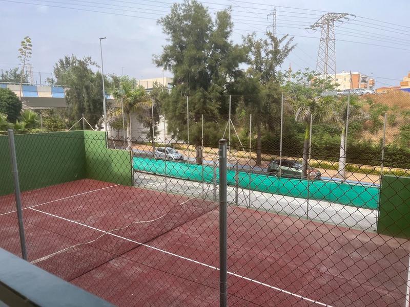 Foto 19ade629-2f9a-4c4c-b330-4635973b1e99. Pis amb piscina a Viña Málaga Torre del Mar